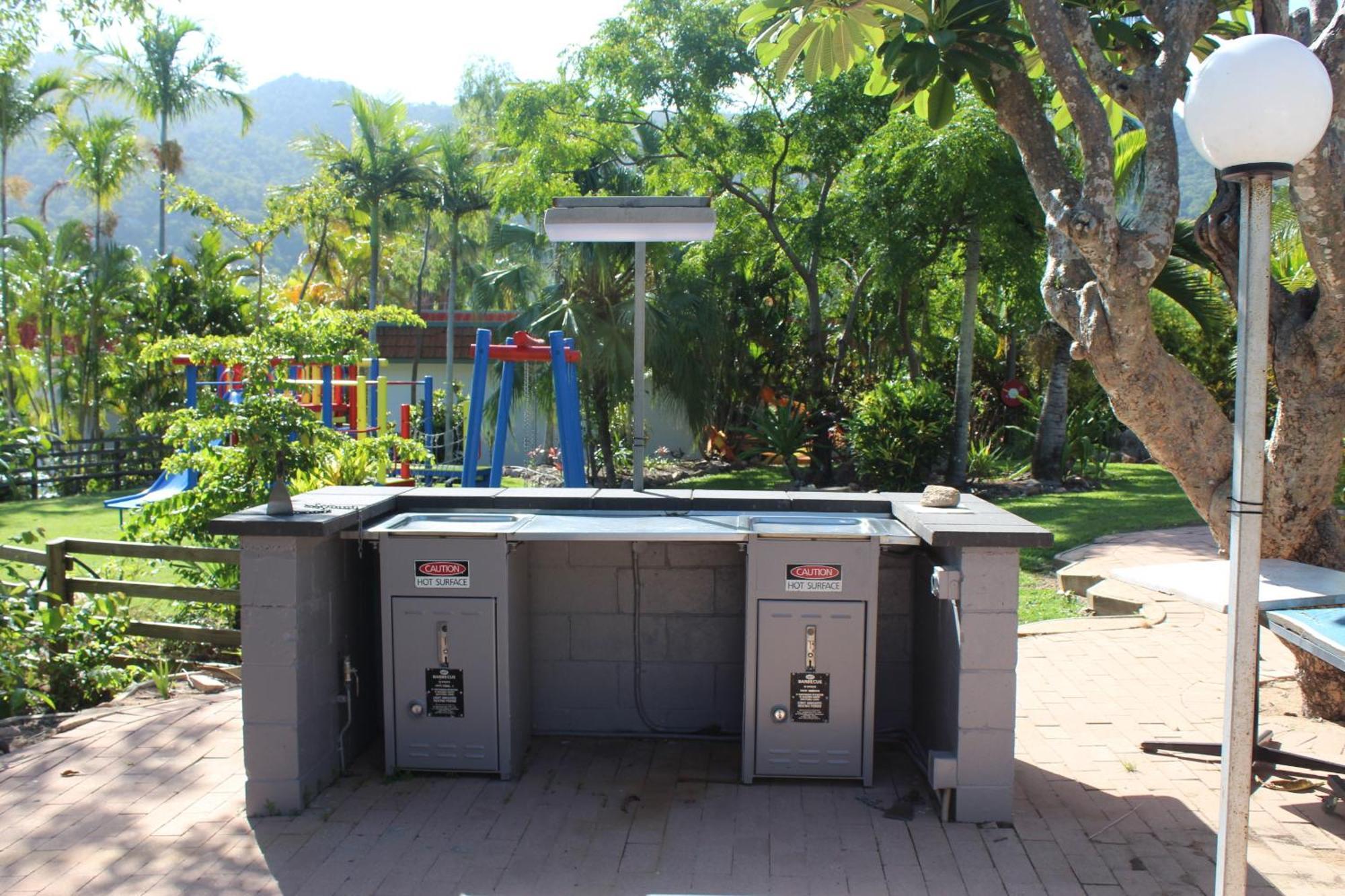 Amaroo On Mandalay, Magnetic Island Hotel Nelly Bay Buitenkant foto