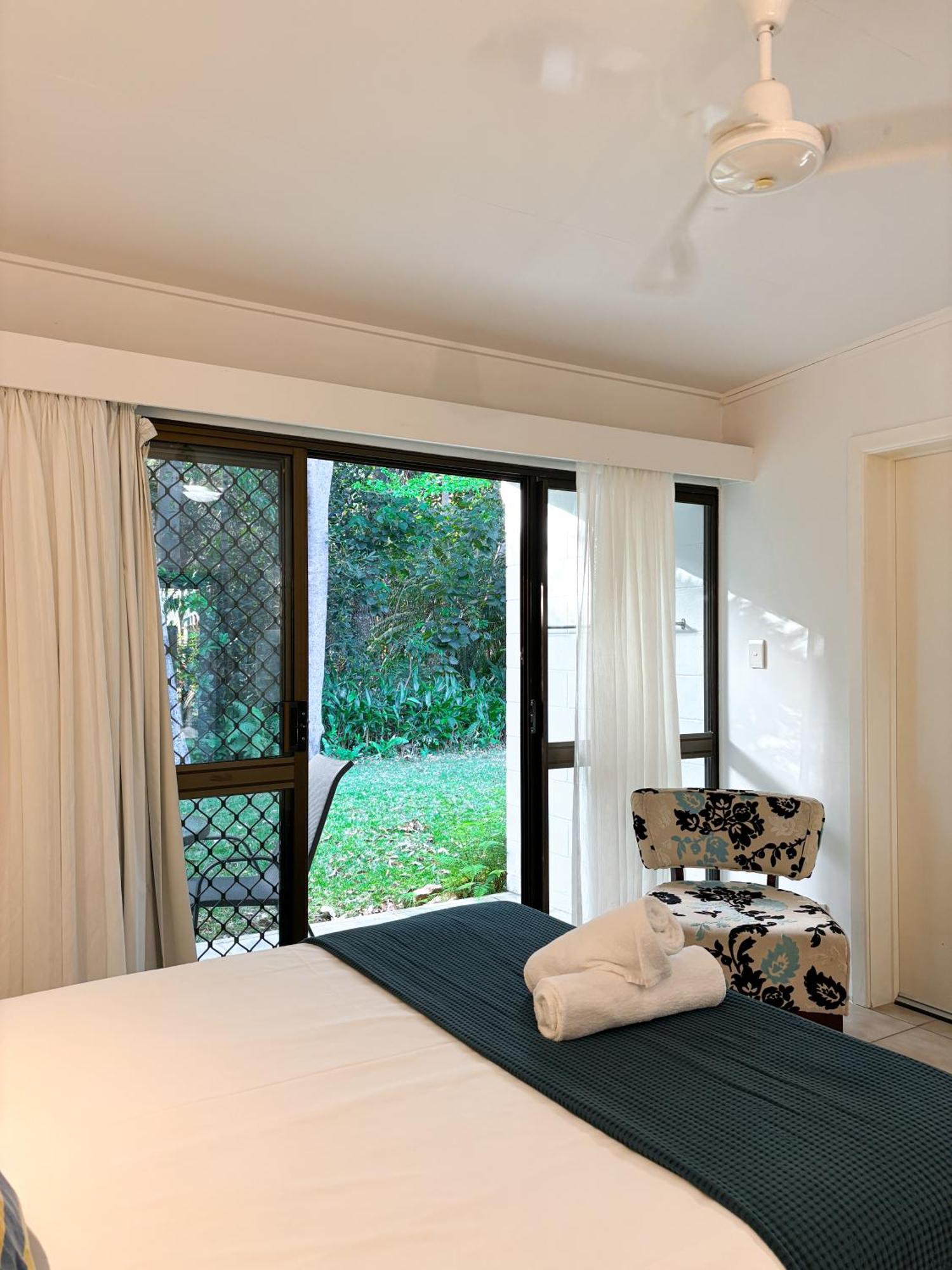 Amaroo On Mandalay, Magnetic Island Hotel Nelly Bay Buitenkant foto