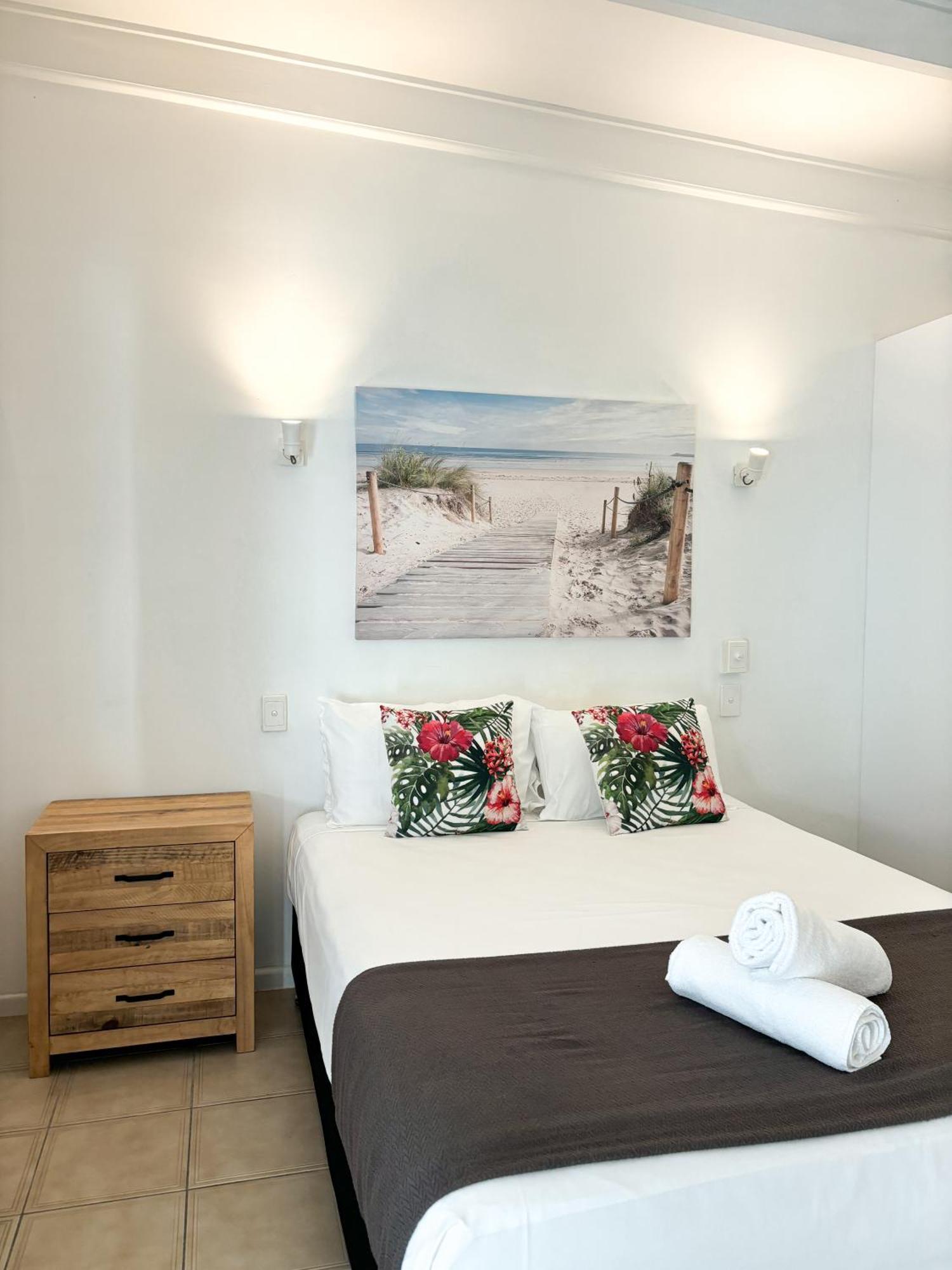 Amaroo On Mandalay, Magnetic Island Hotel Nelly Bay Buitenkant foto