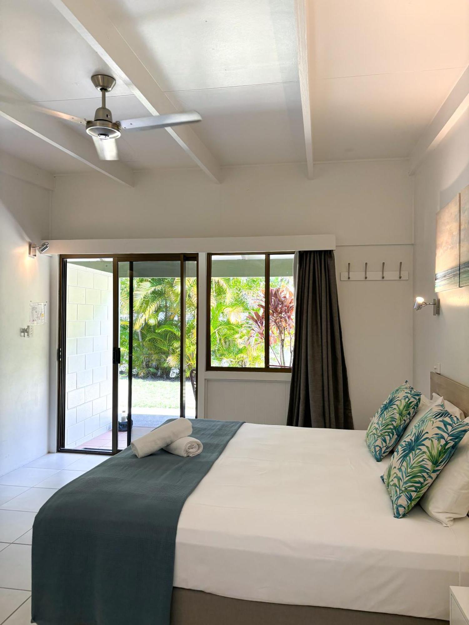 Amaroo On Mandalay, Magnetic Island Hotel Nelly Bay Buitenkant foto