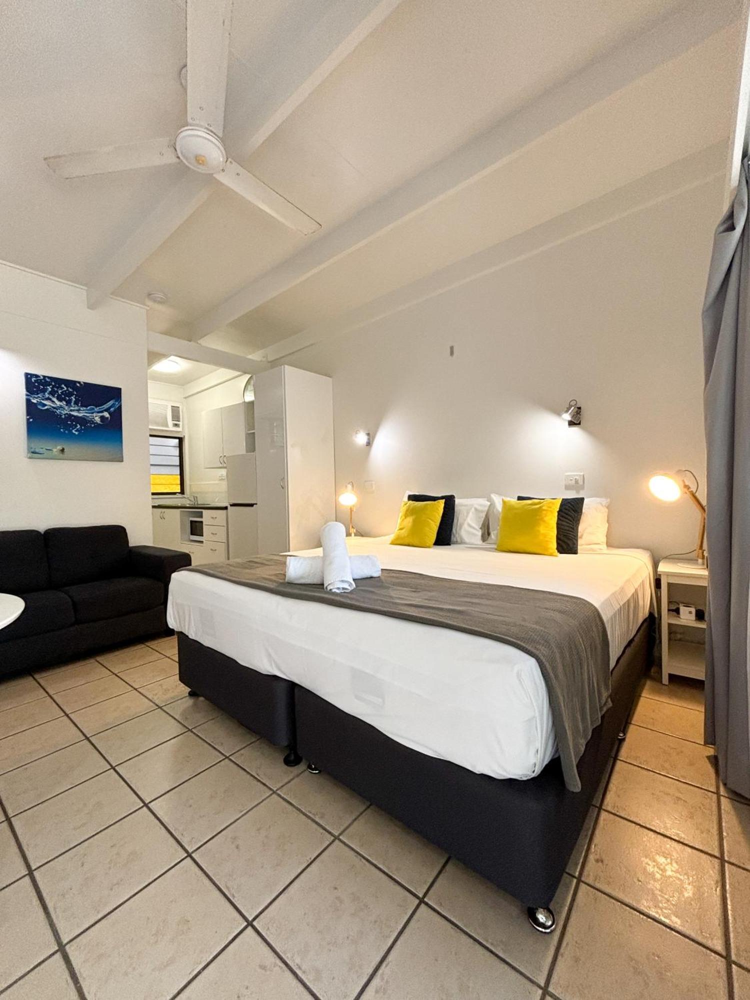Amaroo On Mandalay, Magnetic Island Hotel Nelly Bay Buitenkant foto