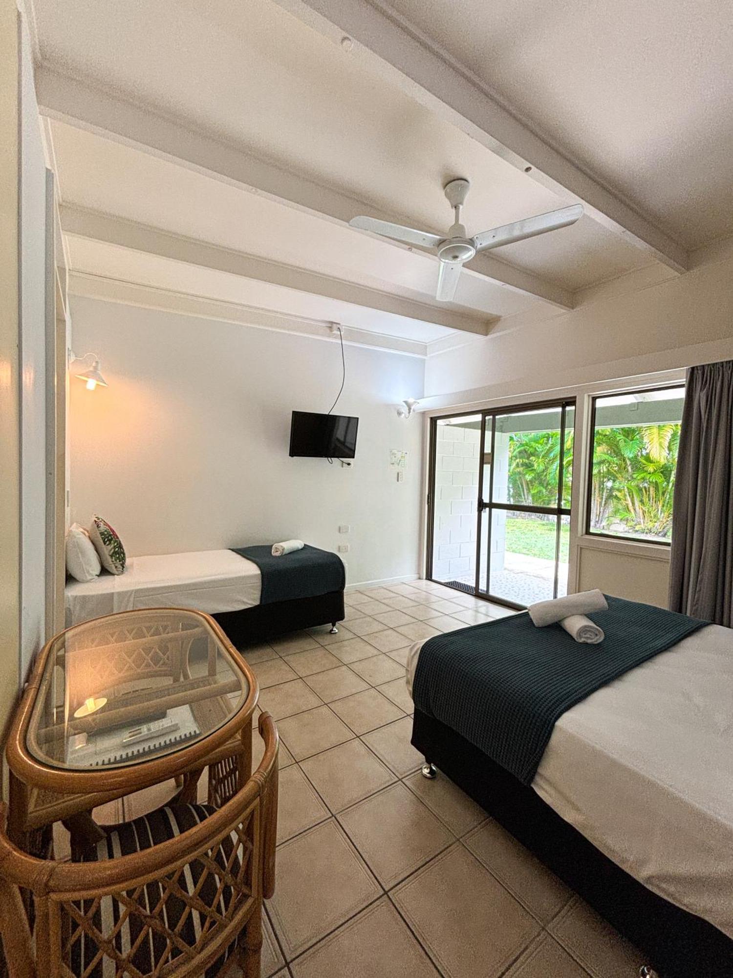 Amaroo On Mandalay, Magnetic Island Hotel Nelly Bay Buitenkant foto